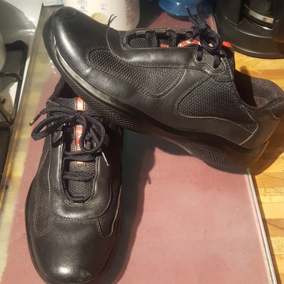 Prada men's sneakers SIZE 9 - Picture 1 of 3